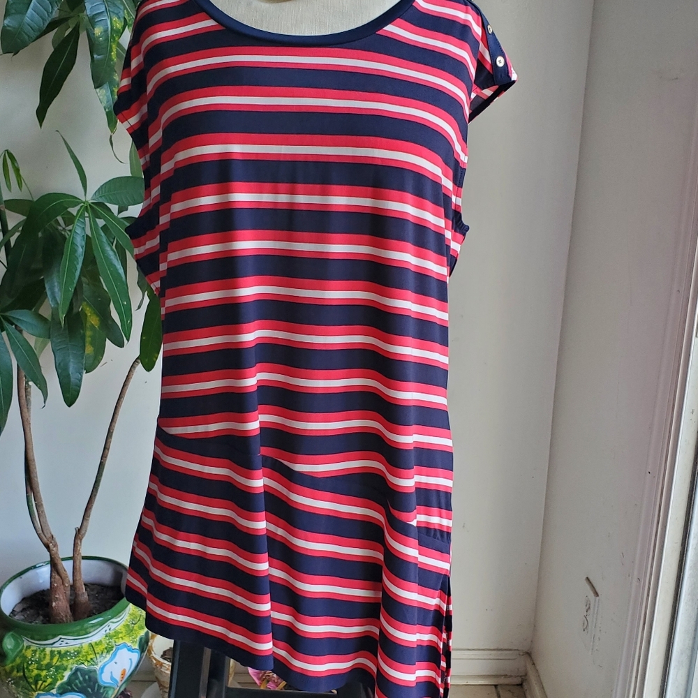 CALVIN KLEIN,  women  t-shirt  sleeveless  sz XL.